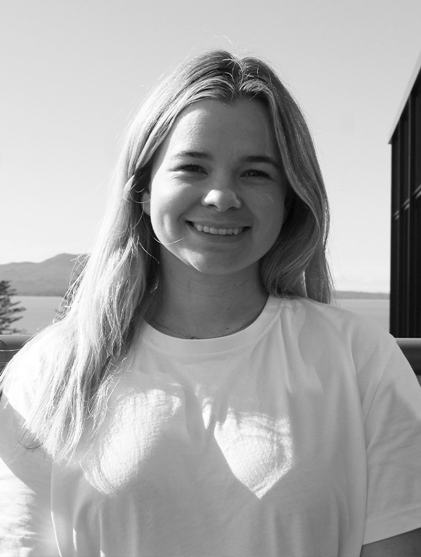 Eloise BW